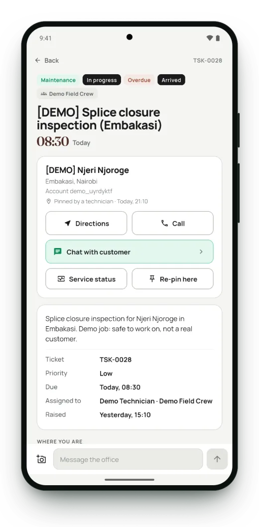 Surf Crew job detail with customer, directions, call and chat buttons (demo data).